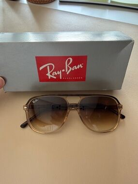 Ray-Ban “BILL” Sunglasses Transparent Brown Frame with Brown Gradient Lenses